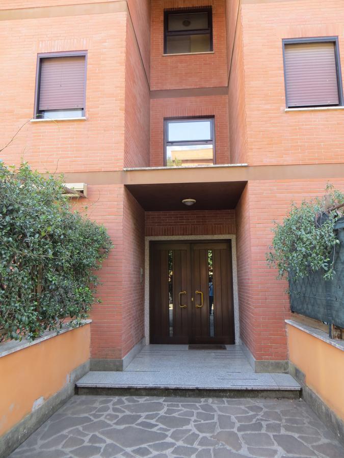 B&B Roma Nord 311 Bagian luar foto
